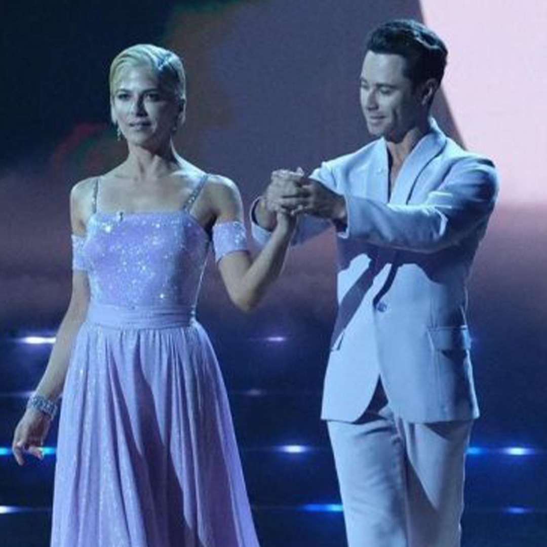 Selma Blair Brings the Ballroom to Tears on DWTS Premiere Selma Blair Brings the Ballroom to Tears on DWTS Premiere